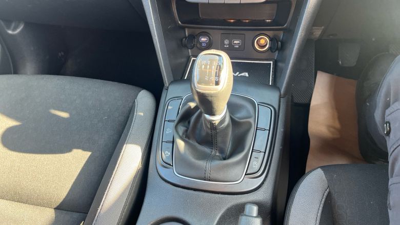 Hyundai Kona 1.0T GDi Play Edition 5dr Petrol Hatchback